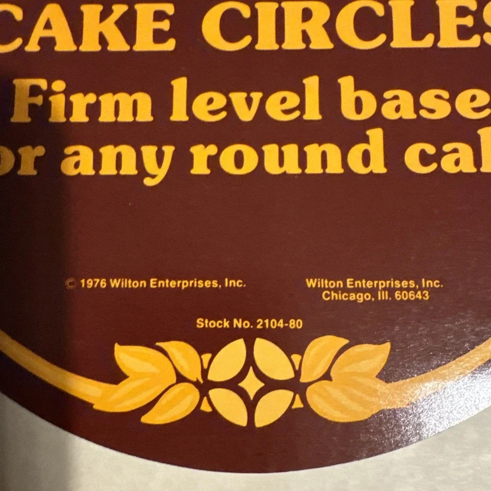 Vtg Wilton Cake Decorating Set READ